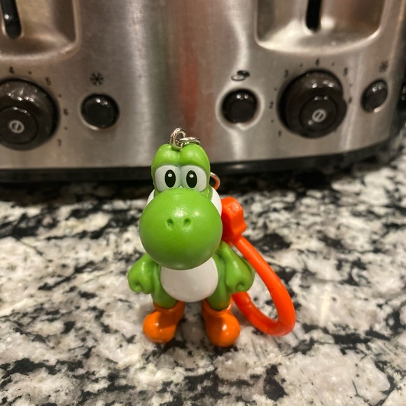 Nintendo Other - Super Mario back pack buddy lot of 2
